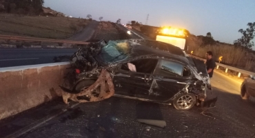Motorista perde controle direcional e capota veículo na BR-354; entre Lagoa Formosa e Patos de Minas 