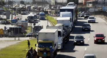Dia Nacional do Caminhoneiro lembra importância da categoria Dia Nacional do Caminhoneiro lembra importância da categoria