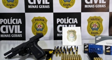 Polícia Civil apreende arma de fogo em Carmo do Paranaíba durante investigação relacionada a caso de violência doméstica 