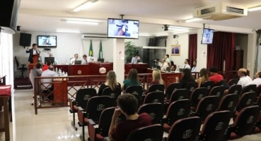 Projeto que prevê auxílio-alimentação para vereadores de Presidente Olegário será votado na próxima sexta (24) Projeto que prevê auxílio-alimentação para vereadores de Presidente Olegário será votado na próxima sexta (24)