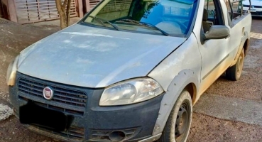 Patos de Minas - Polícia Militar recupera caminhonete furtada e prende dois suspeitos de cometer o crime 