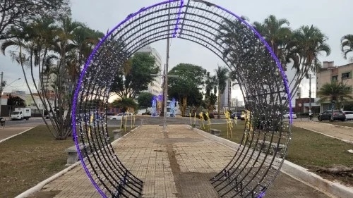 Interdição do trânsito no Centro de Patos de Minas neste sábado (8) para acendimento das luzes do Renascer Natalino