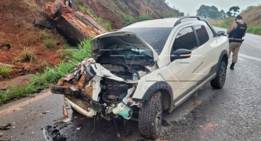 Criança e duas mulheres ficam feridas em colisão na BR-354