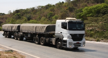 Estradas mineiras têm restrição para circulação de veículos de grande porte no Natal e Réveillon