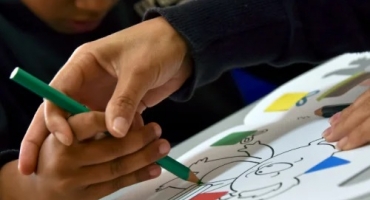 Prefeitura de Patos de Minas nega substituição de professores de apoio e esclarece papel dos agentes escolares