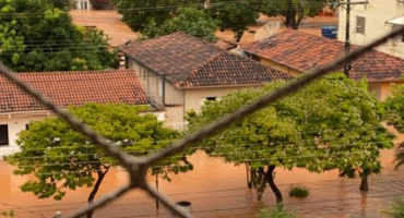 Secretaria de Saúde orienta população sobre cuidados no período chuvoso em Minas Gerais