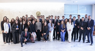 Projeto Brasília leva alunos de Direito a uma imersão nos três poderes