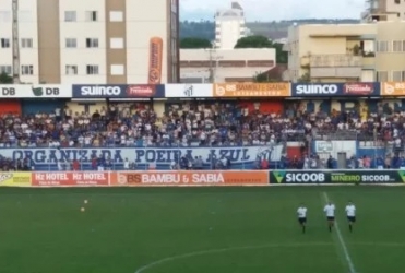 Patos de Minas - URT inicia venda antecipada de ingressos para jogo diante do Cruzeiro em fevereiro