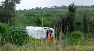 Motorista de Van morre em acidente na BR-365; próximo ao Café Patense