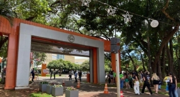 UNIPAM emite nota esclarecendo que não possui vínculo com empresas que prestam serviços de formaturas 