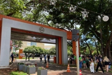 UNIPAM emite nota esclarecendo que não possui vínculo com empresas que prestam serviços de formaturas 