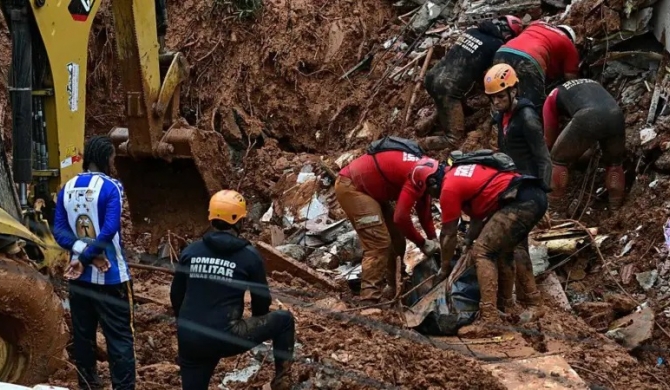Voluntários de Lagoa Formosa mobilizam arrecadação para famílias atingidas pelas chuvas em Juiz de Fora e Ubá