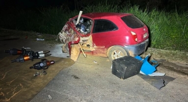 Criança de oito anos e mais três pessoas morreram em acidente na BR-365; outras duas ficaram feridas 