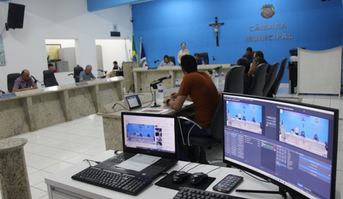 Vereadores de Lagoa Formosa realizam Reunião Ordinária e votam vários Projetos de Leis 