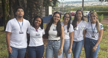 Alunos de Fisioterapia realizam treinamento com colaboradores da Escola Agrícola