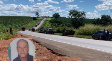 Homem de 61 anos morre após motocicleta ser atingida por caminhão na BR-365