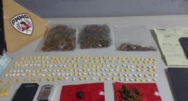 Patos de Minas -  Dois jovens são presos por tráfico de drogas no bairro Padre Eustáquio