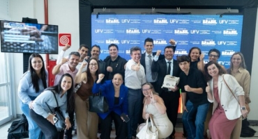 Santa Casa de Carmo do Paranaíba participa de anúncio do curso de Medicina da UFV e reforça integração entre saúde e ensino