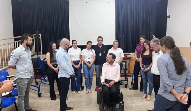 Projeto de Inovação Sustentável - Sicoob Credicopa entrega andadores ortopédicos à APAE em Patos de Minas