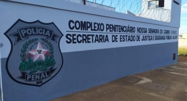 Carmo do Paranaíba – Detento é flagrado tentando repassar drogas entre celas de penitenciária