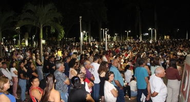 Sexta-Feira Santa - Multidão de fiéis acompanham encenação da Paixão e Morte de Cristo em Lagoa Formosa 