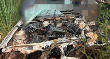 Três pessoas morrem em acidente entre carro e carreta na BR-354, entre Campos Altos e São Gotardo