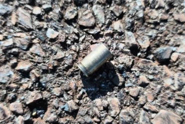 Passageiro de automóvel realiza disparos em via pública no bairro Sorriso, em Patos de Minas