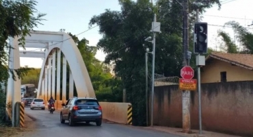 Nesta quinta-feira (30/4), semáforos entram em funcionamento na Ponte do Arco